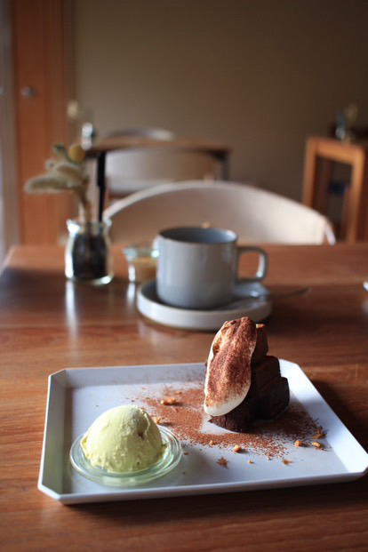 KAN,MA diningの濃厚ガトーショコラ